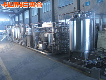 精美展示綠茶飲料生產線實拍圖,讓客戶更直觀的了解我們的產品!